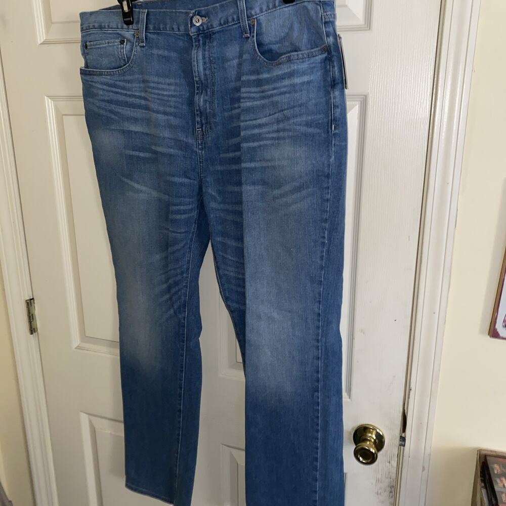 Nautica Men’s Straight Fit Jeans 40x32 NWT